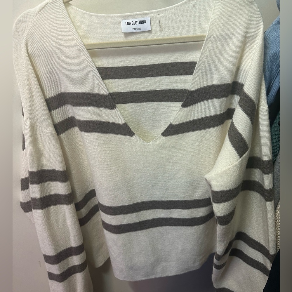 LNA ivory sweater with brown stripes. Sz XL